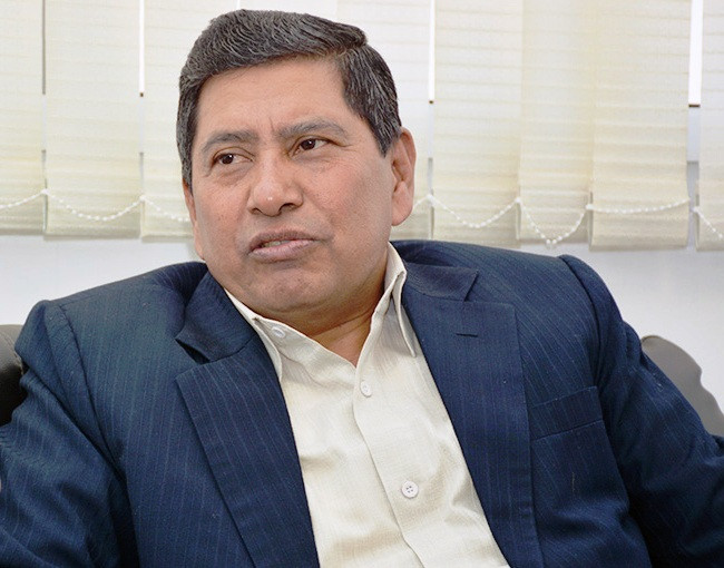 मन्त्रालय हेरफेर हुदै, उपप्रधान तथा गृहमन्त्री नारायणकाजी बन्दै