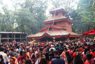 कालिका भगवती मन्दिरमा भिड,चैत्राष्टमी मेला सञ्चालन